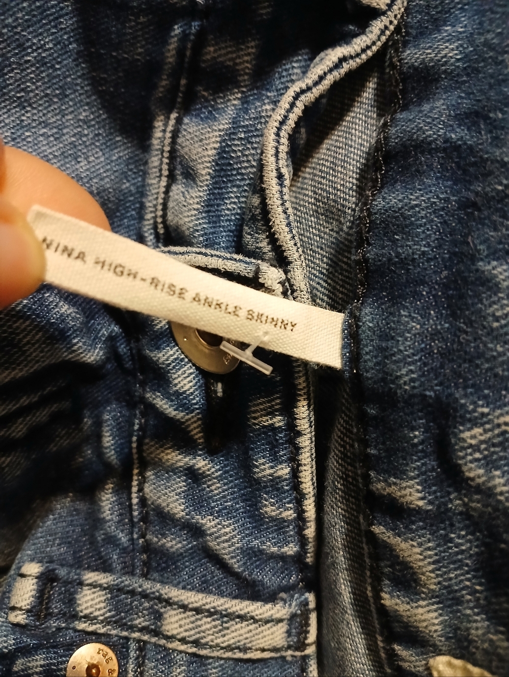 Rag And Bone Women's Jeans in Medium Blue - Picture 7 of 10